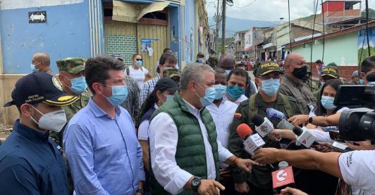 Duque_prensa_popayan.jpg