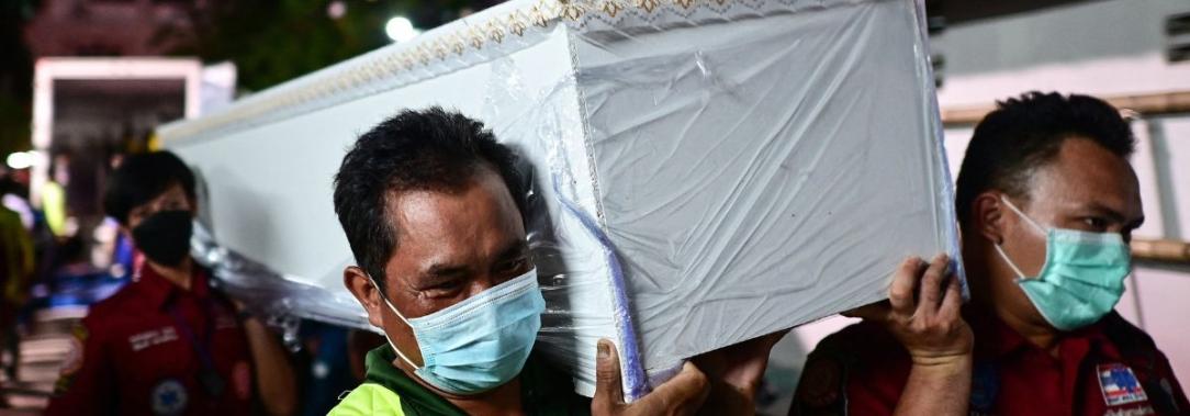 Expolicia-mato-a-37-personas-en-una-guarderia-de-Tailandia.jpg