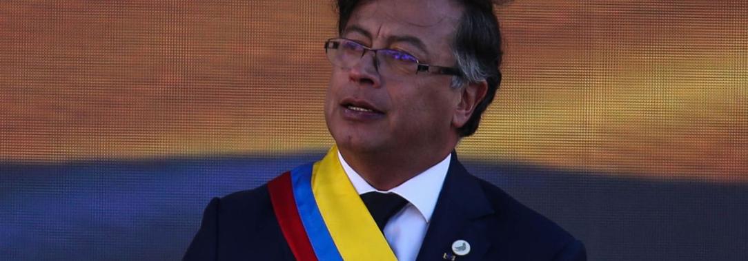 Gustavo-Petro-se-posesiona-este-domingo.jpg