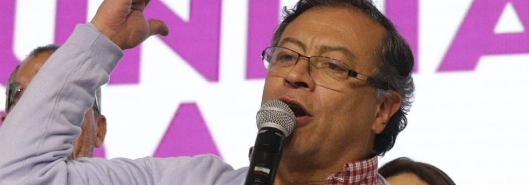 Gustavo-petro-pacto-historico.jpg