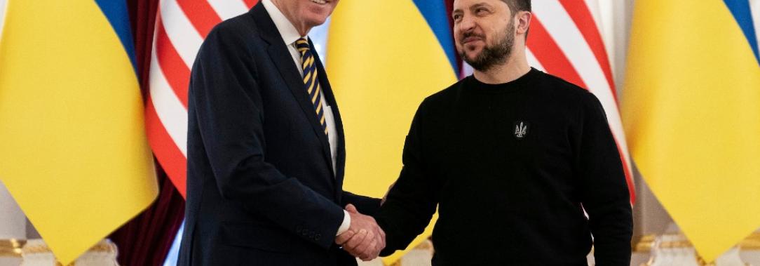 JoeBidenVistaKiev.jpg