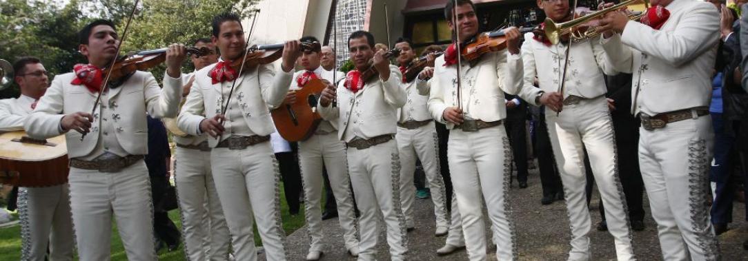 Mariachis.jpg