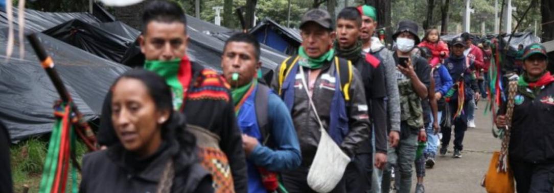 Salida-de-indigenas-del-Parque-Nacional-2.jpg