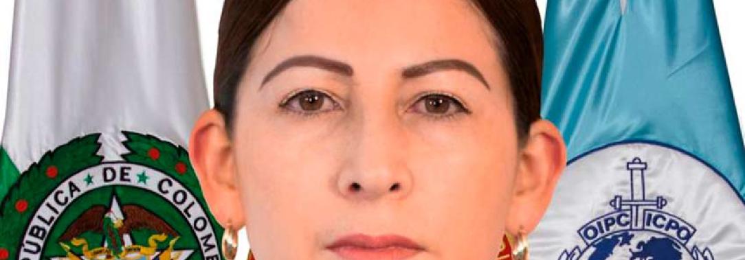 Una-mujer-asume-por-primera-vez-la-comandancia-de-la-Policia-en-Bogota.jpg