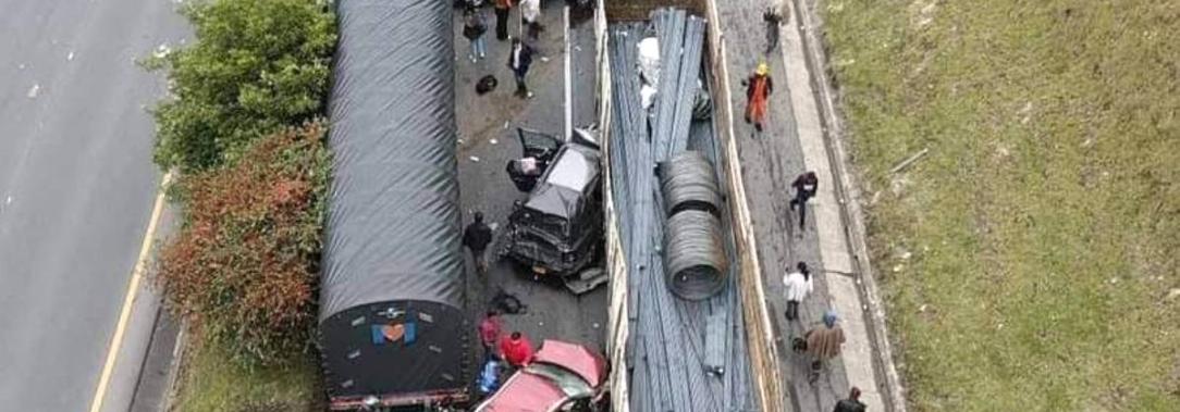accidente-via-bogota-tunja.jpg