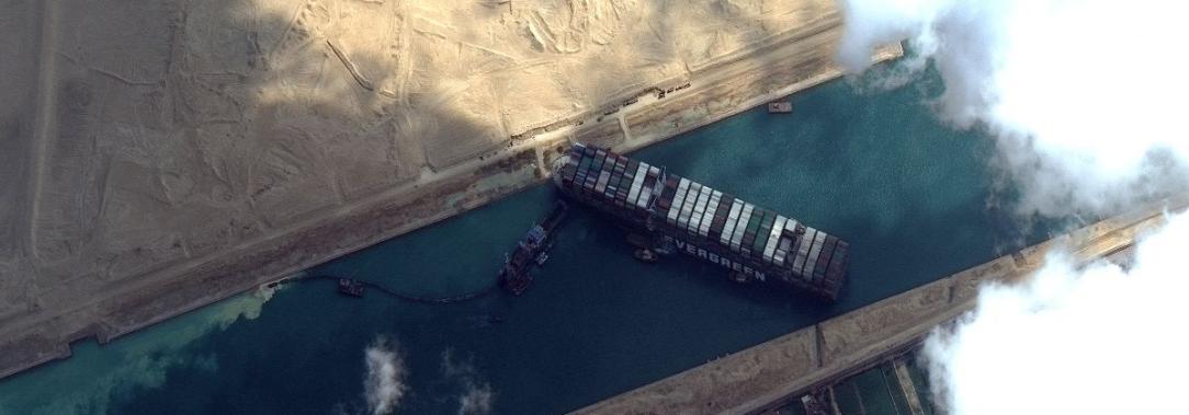 buque-suez.jpg