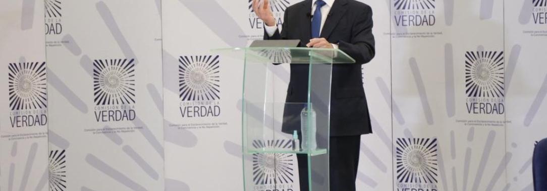 juan_manuel_Santos_comision_verdad.jpg