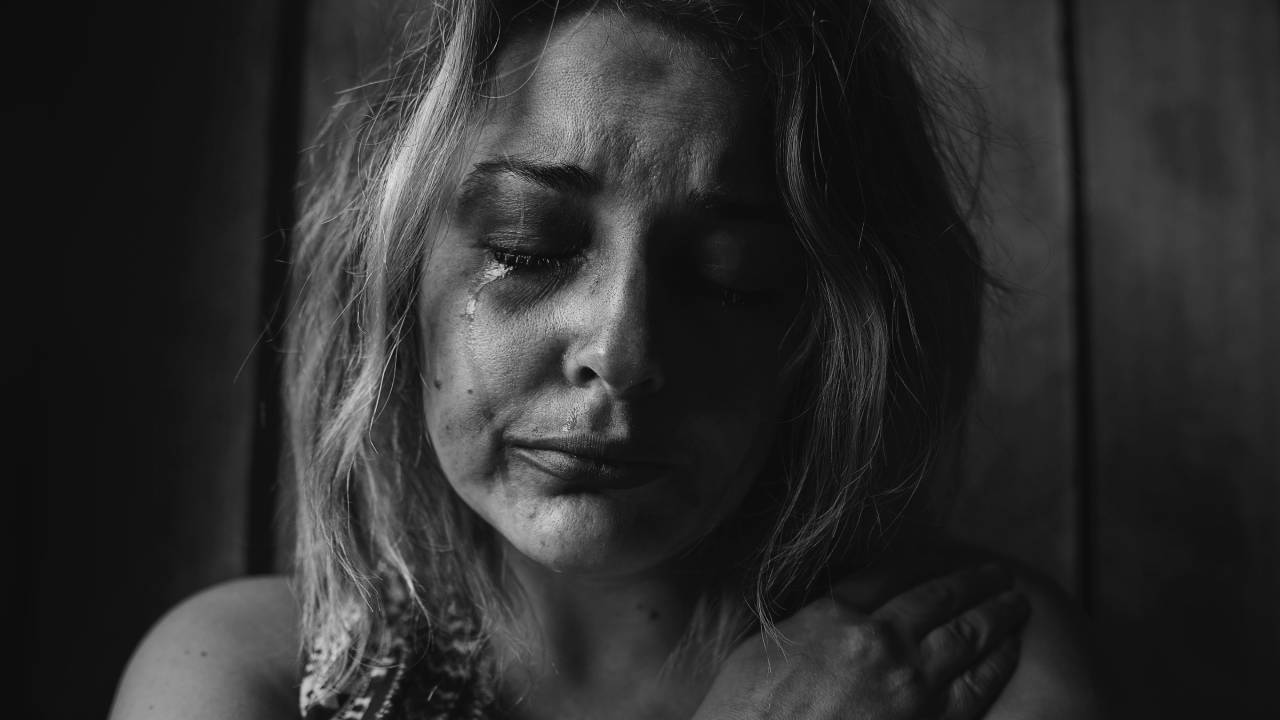 Violencia contra la mujer